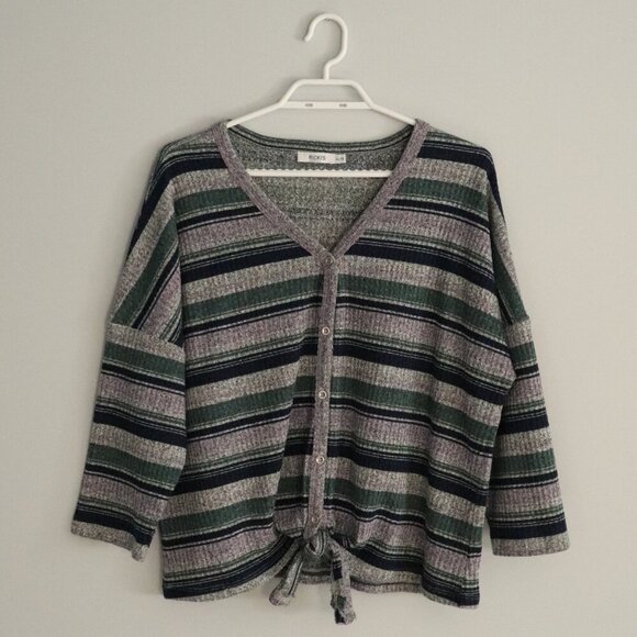 Ricki's Women's Colorful XL Striped Button-Down Tie Front Casual Stretch T-Shirt - Picture 1 of 12